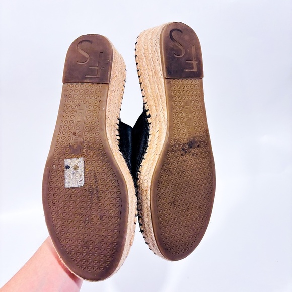 FRANCO SARTO Black leather slip-on sandals - Picture 7 of 7